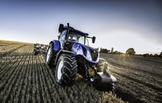 New Holland wint nipt van John Deere bij trekkerverkopen