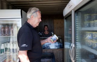 Vindmachine voor directe verkoop op het erf groeit