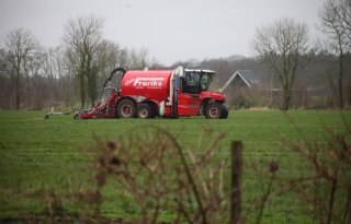 Biologische boeren lossen mestproblemen zelf op