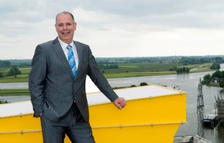 Henk Flipsen stopt bij diervoerbrancheclub Nevedi