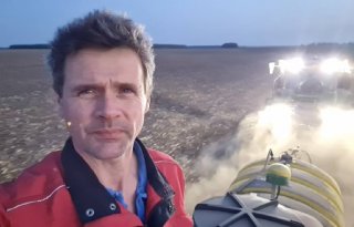 Oekraïne-vlogger Kees Huizinga: 'Flinke tijdswinst met zaaimachine van 12 meter breed'