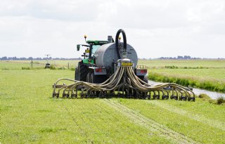 Veengrond vraagt andere aanpak en machine bij bemesting