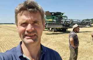 Oekraïne-vlogger Kees Huizinga: 'Chaotische eerste dag oogsten'