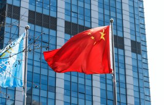 China zet mes in zeugenstapel