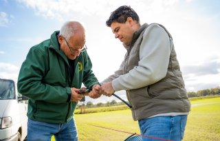 Druppelirrigatie onder gras helpt weidevogels en boeren