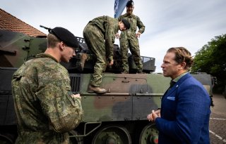Tuinman ziet in de landbouw een bondgenoot van defensie