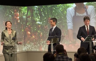 Regeerakkoord: meer aandacht voor arbeidsmigranten en oplossen netcongestie