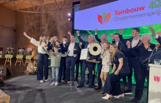 Grote tulpenbroeier Ronico wint Tuinbouw Ondernemersprijs 2026