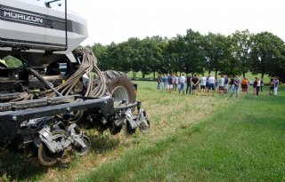 Andere manieren van telen onderzocht op Proefboerderij Wijnandsrade